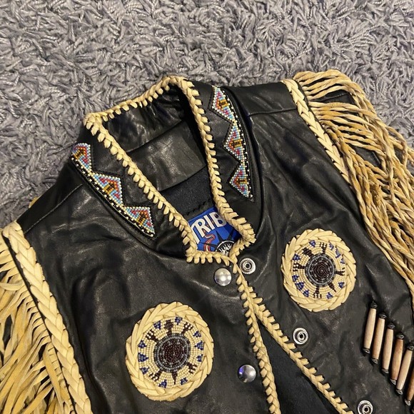 Tribe America NEW Women’s Leather Vest With Fringe Bone Bead Work Made In USA 12 - Picture 2 of 16